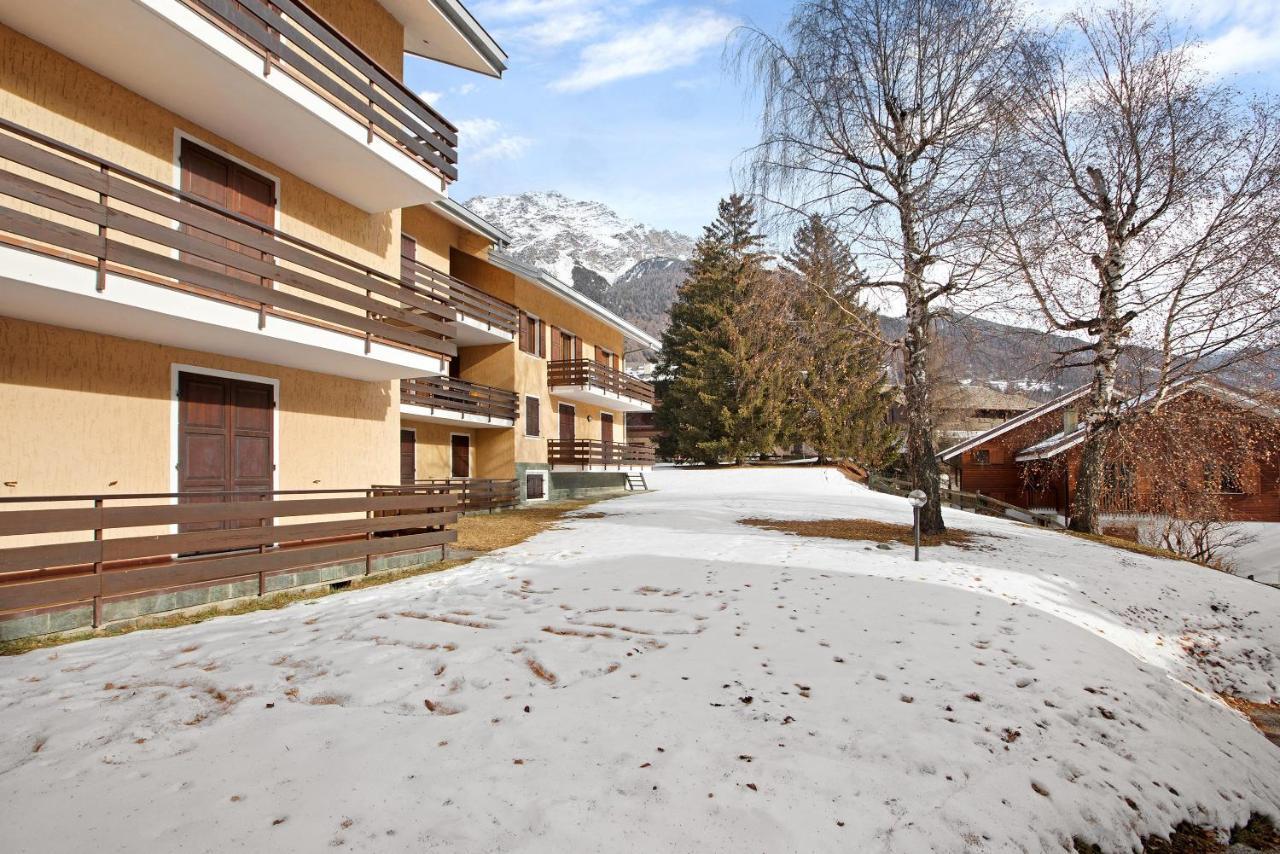 Condominio Solena Bormio Eksteriør billede